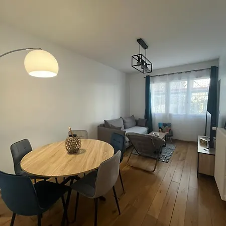 Apartment 3 Pieces
